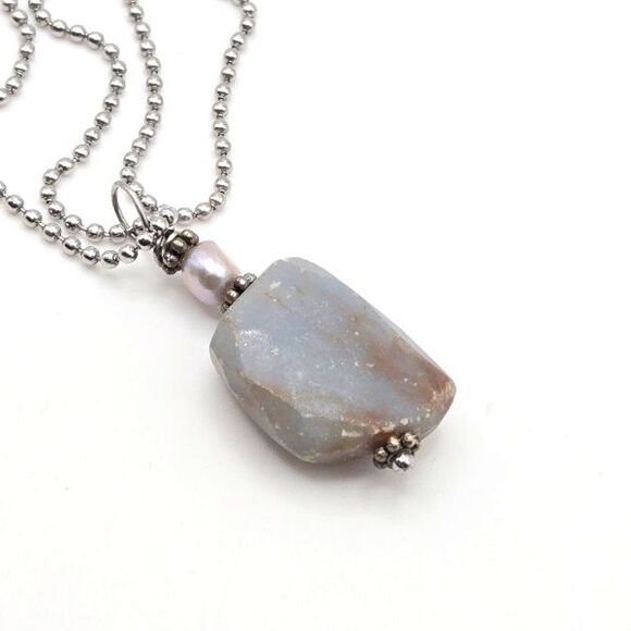 Raw Blue Chalcedony & Pearl Pendant Necklace Boho Natural Stone Ball Chain - Picture 5 of 6